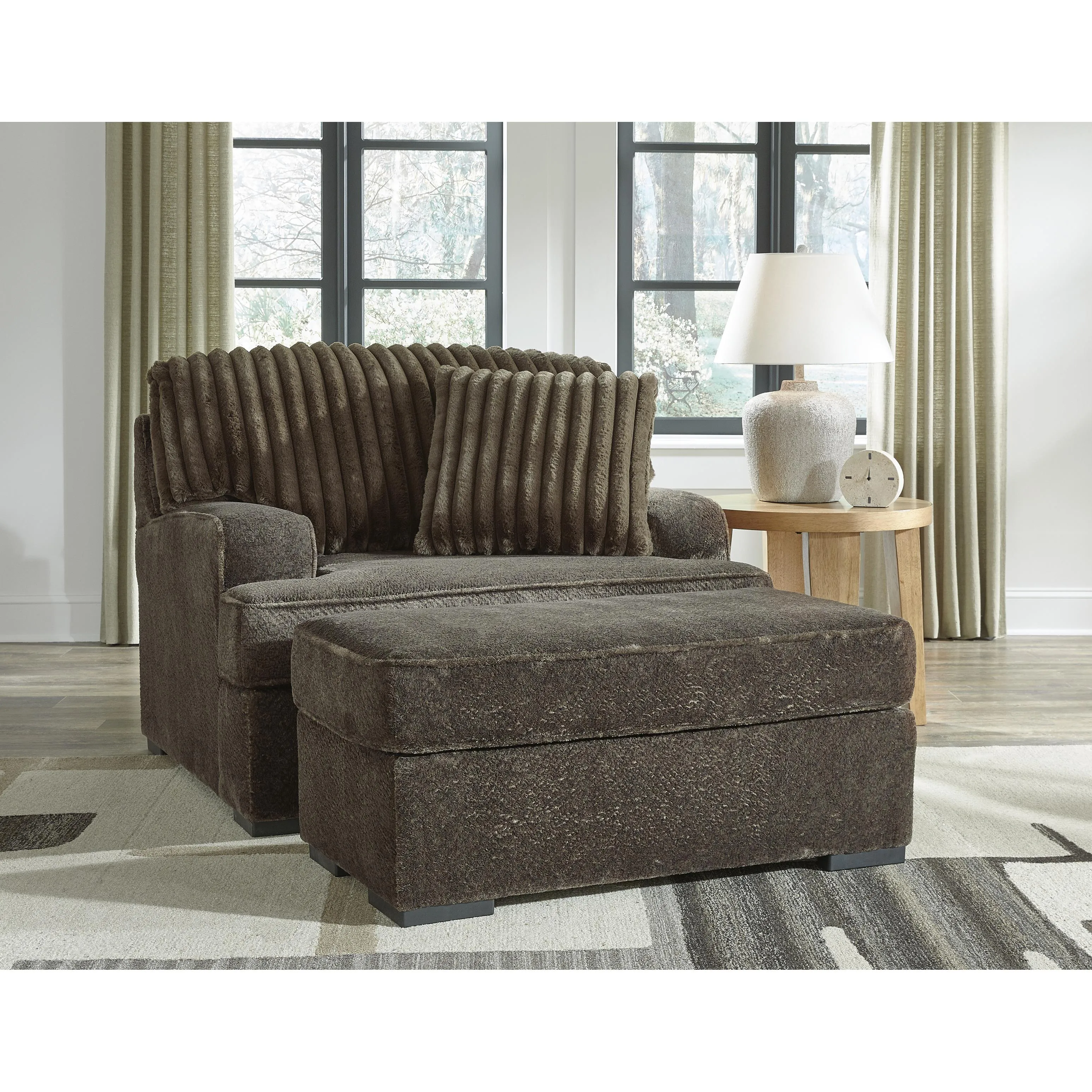 Benchcraft Aylesworth Stationary Fabric Chair 5370223