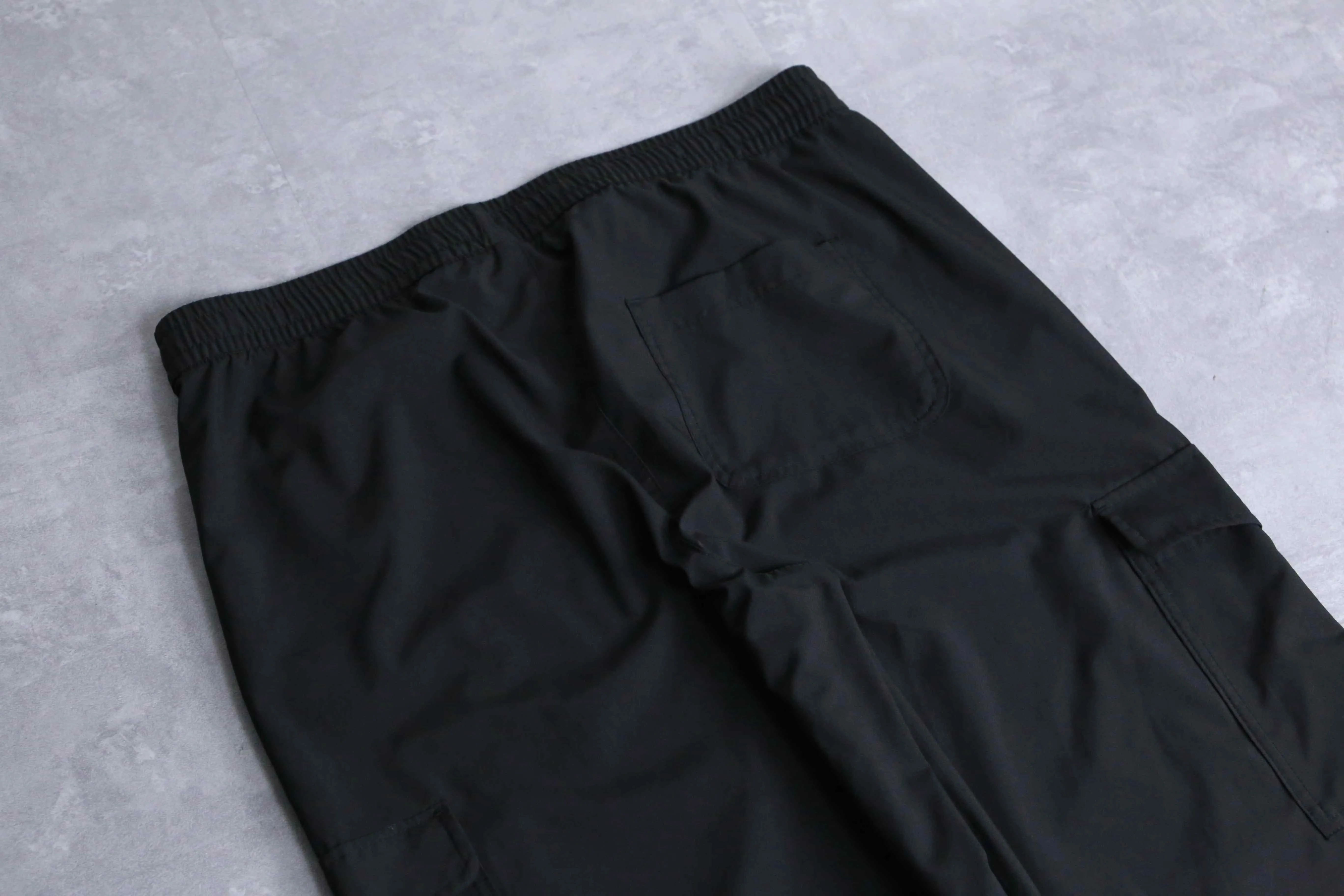 black wide easy cargo pants