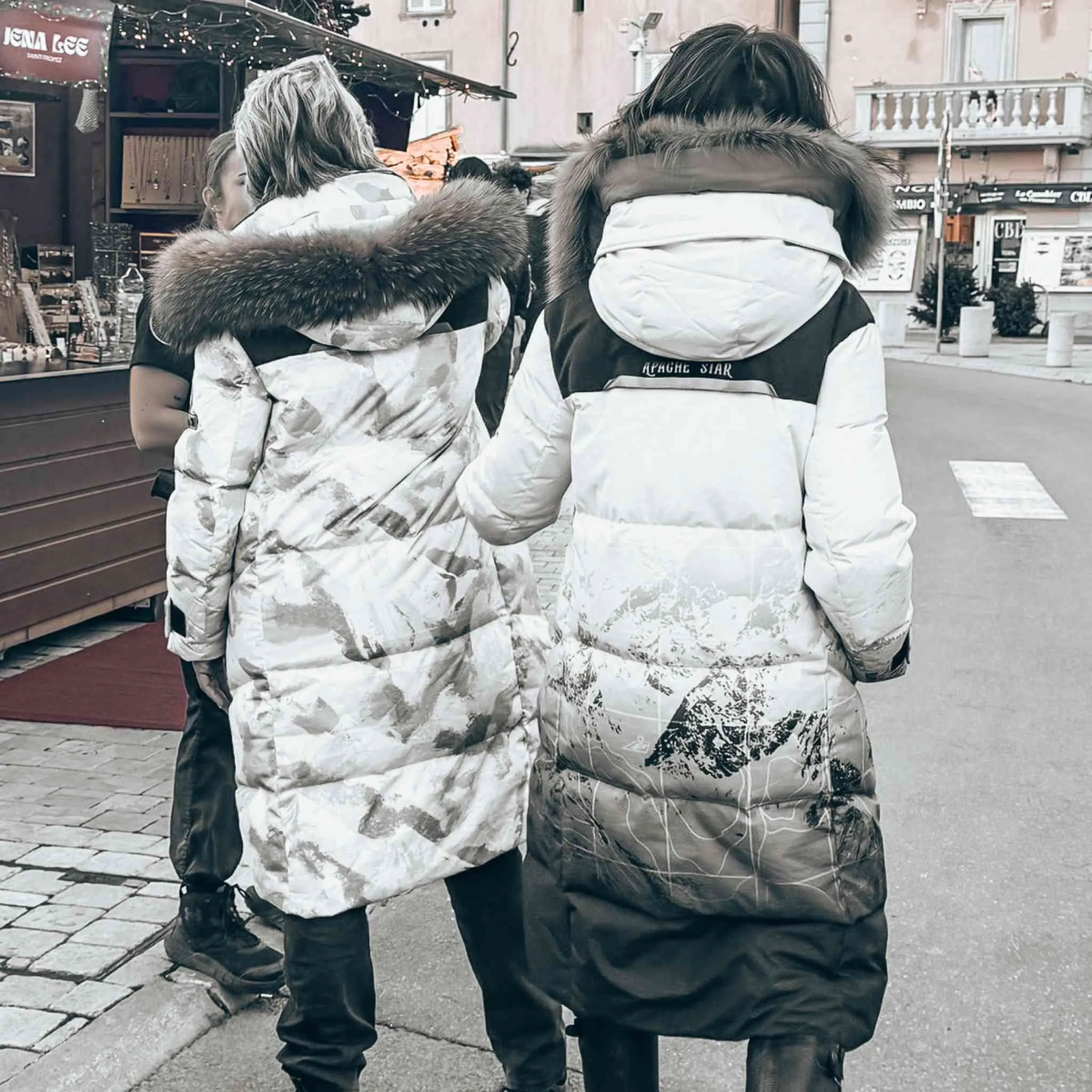 BLACK/WHITE DOWN COAT "TRIDENT TROOPER"