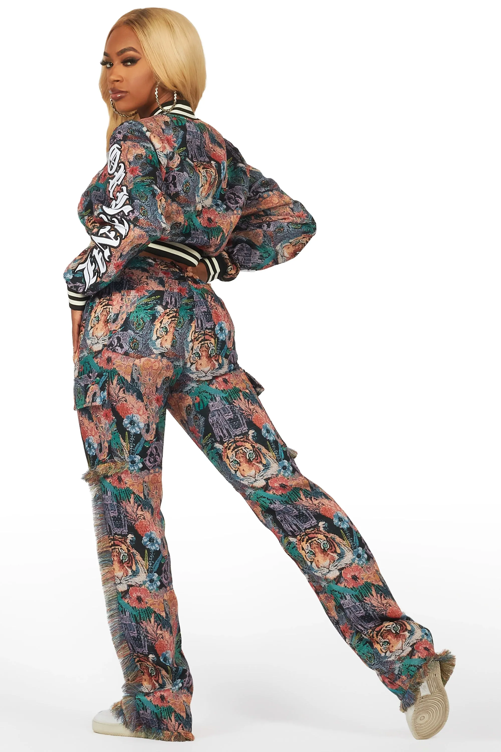 Carlia Black Tapestry Set