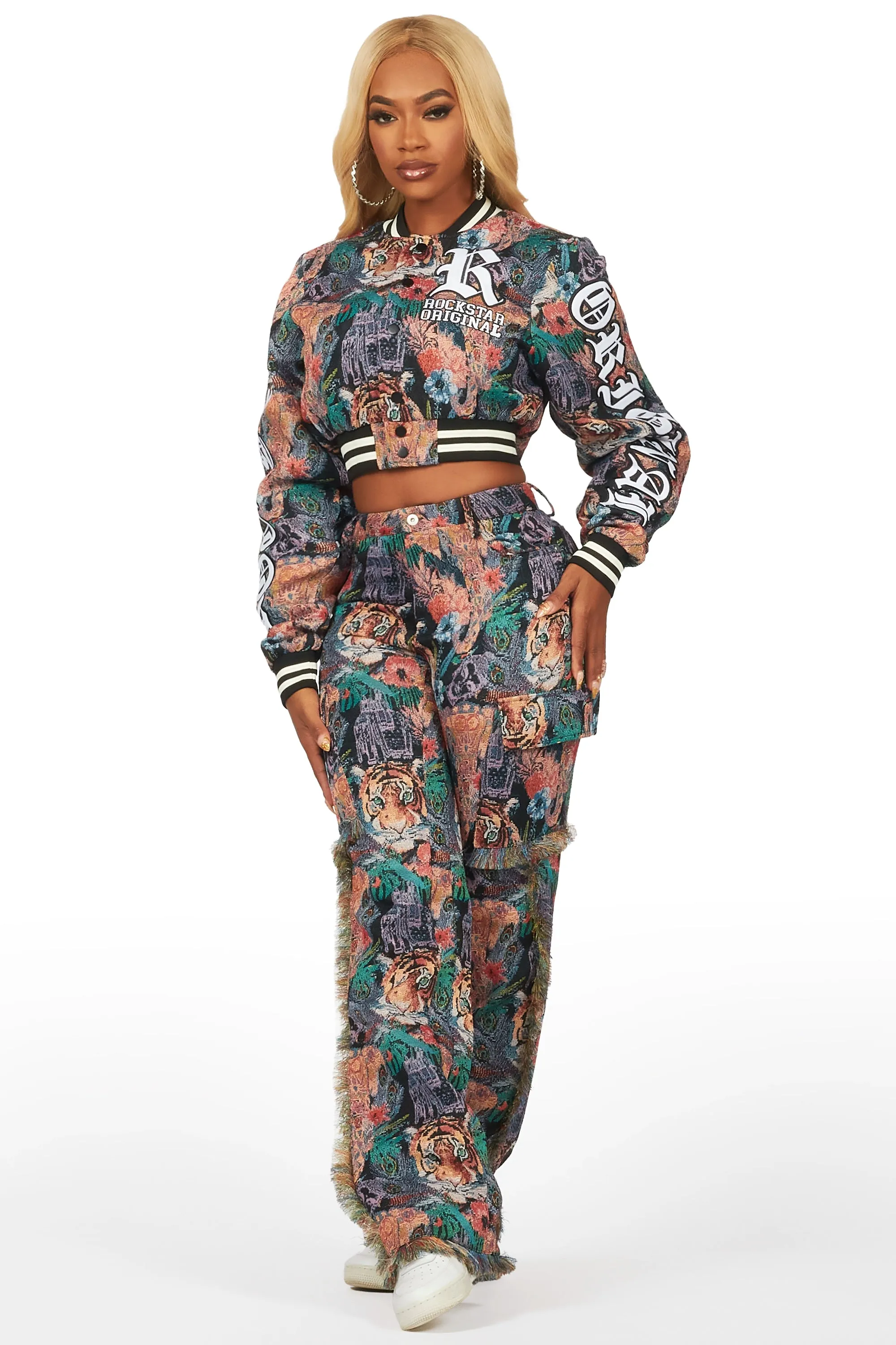 Carlia Black Tapestry Set