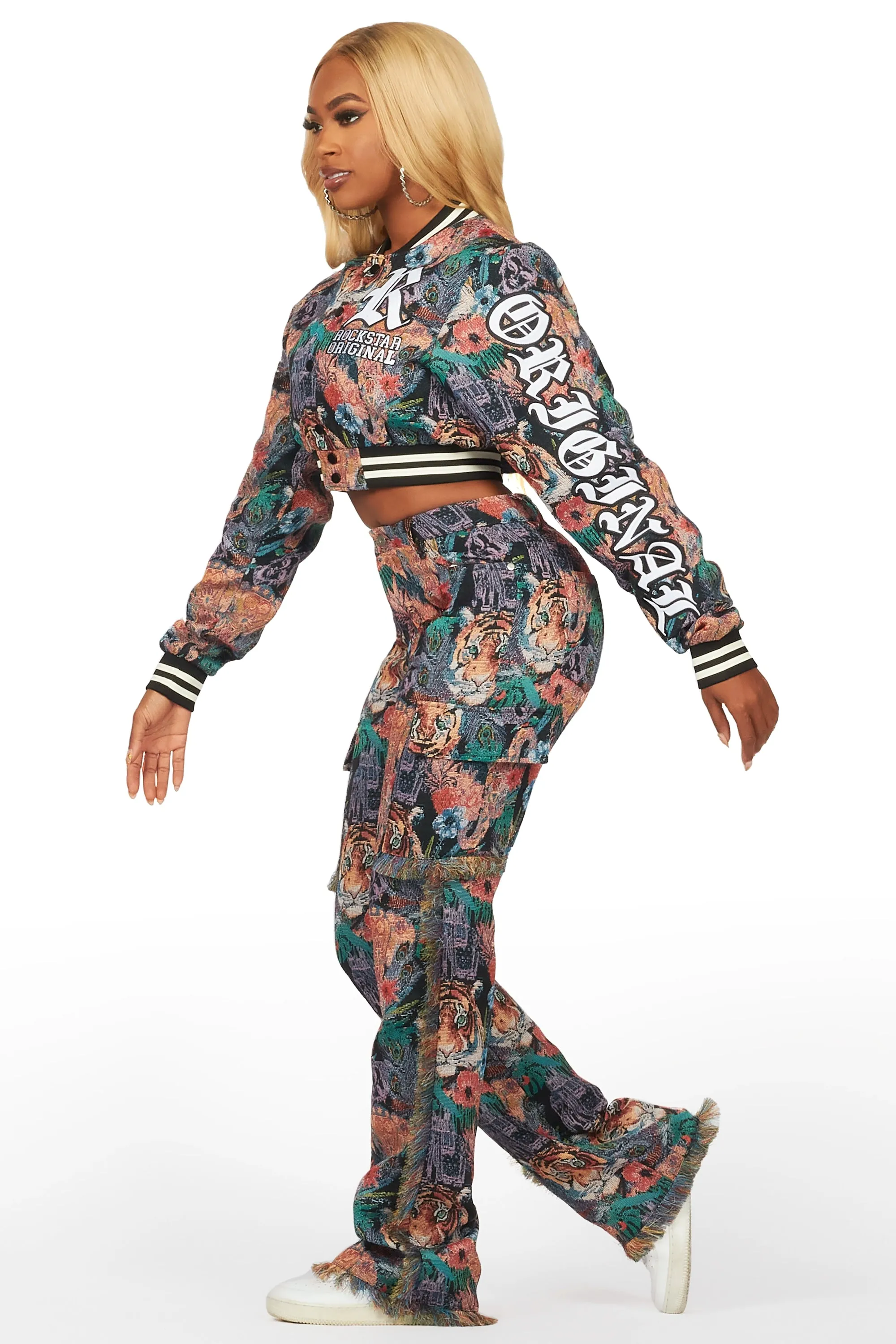Carlia Black Tapestry Set