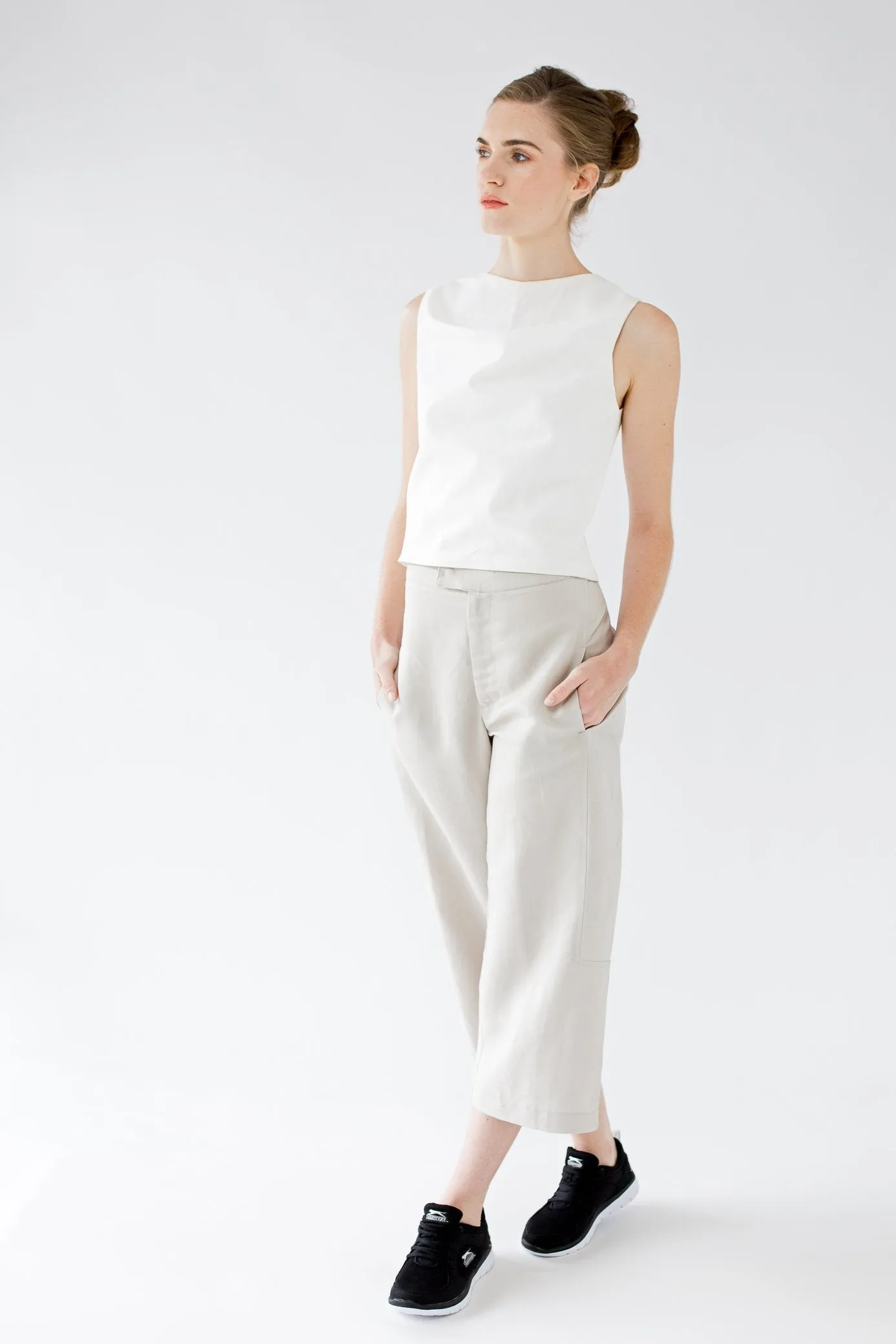 Charlie Panelled Pants – Tailored Linen for Everyday Wear