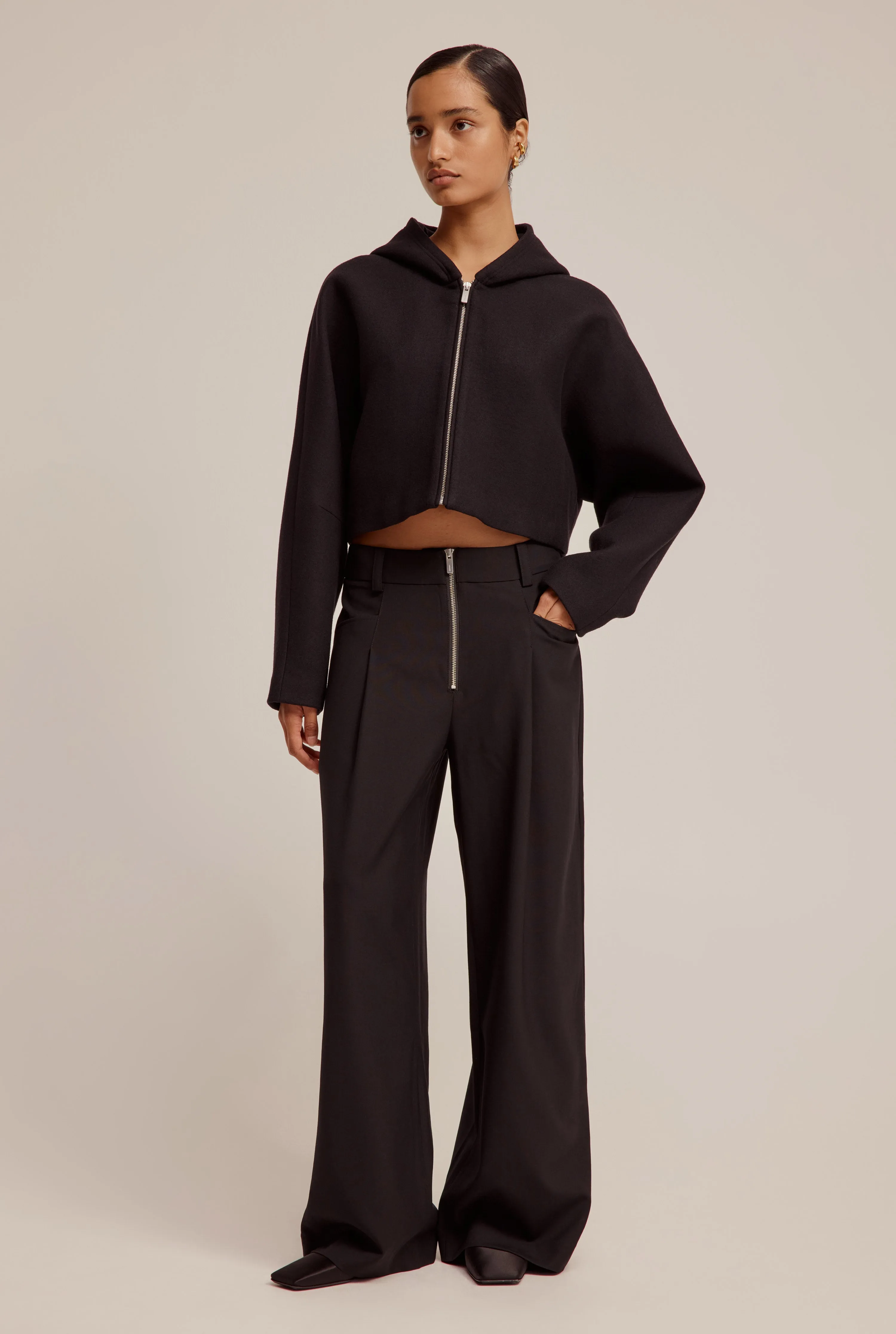 Cropped Wool Hooded Jacket - Black