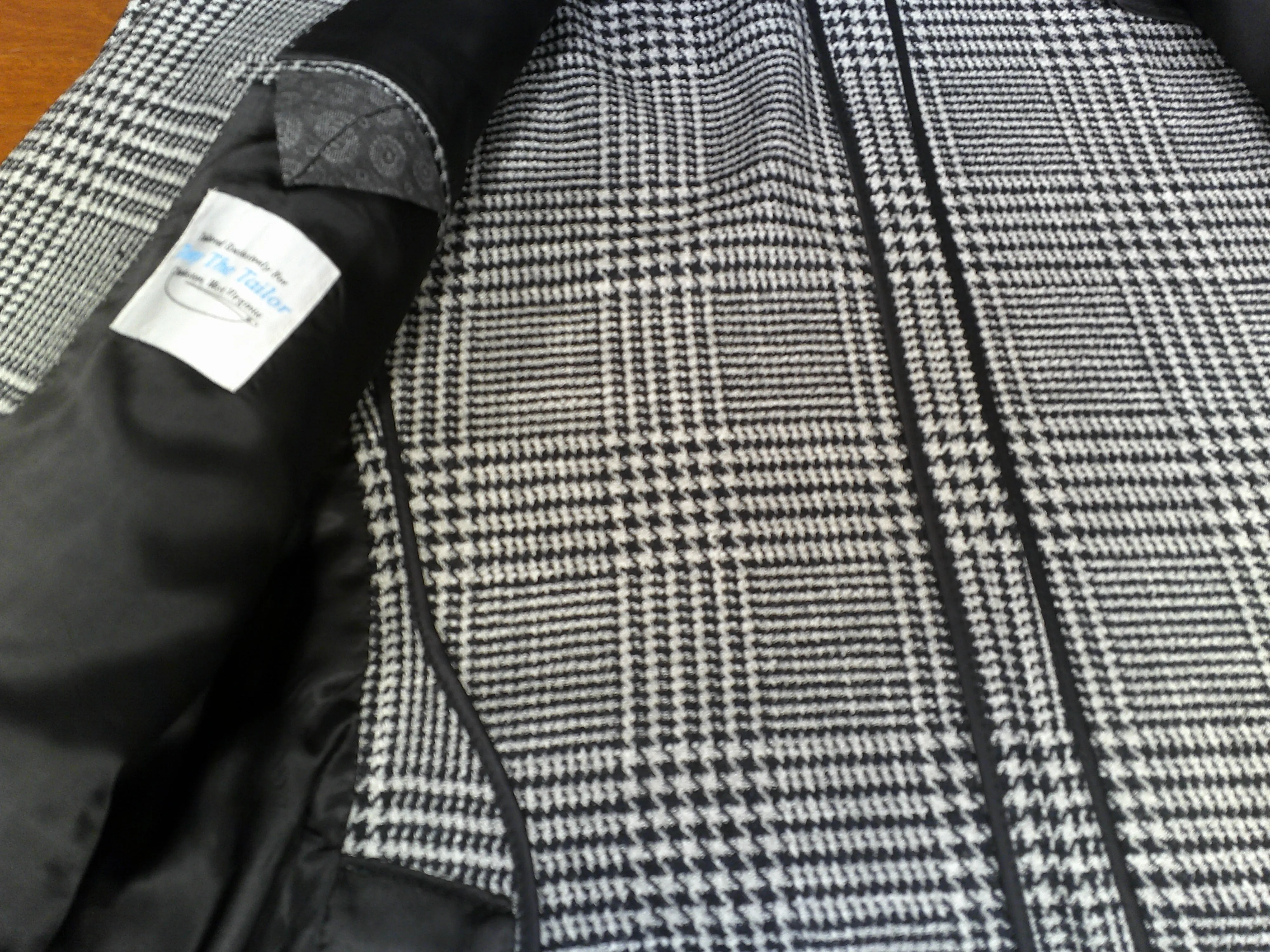 Hart Schaffner Marx Black/White Plaid Jacket