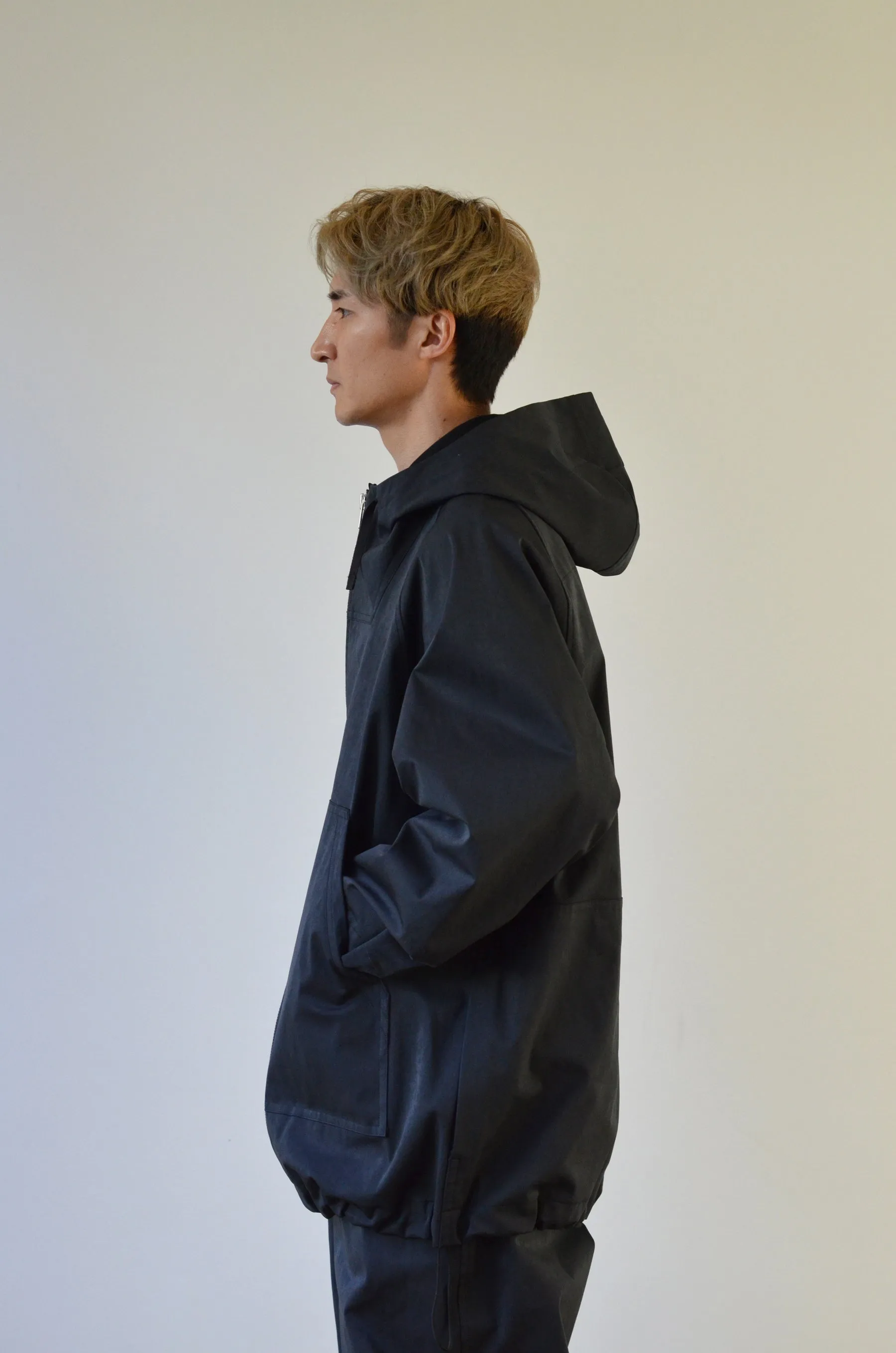 kontor / ADJUSTABLE ANORAK