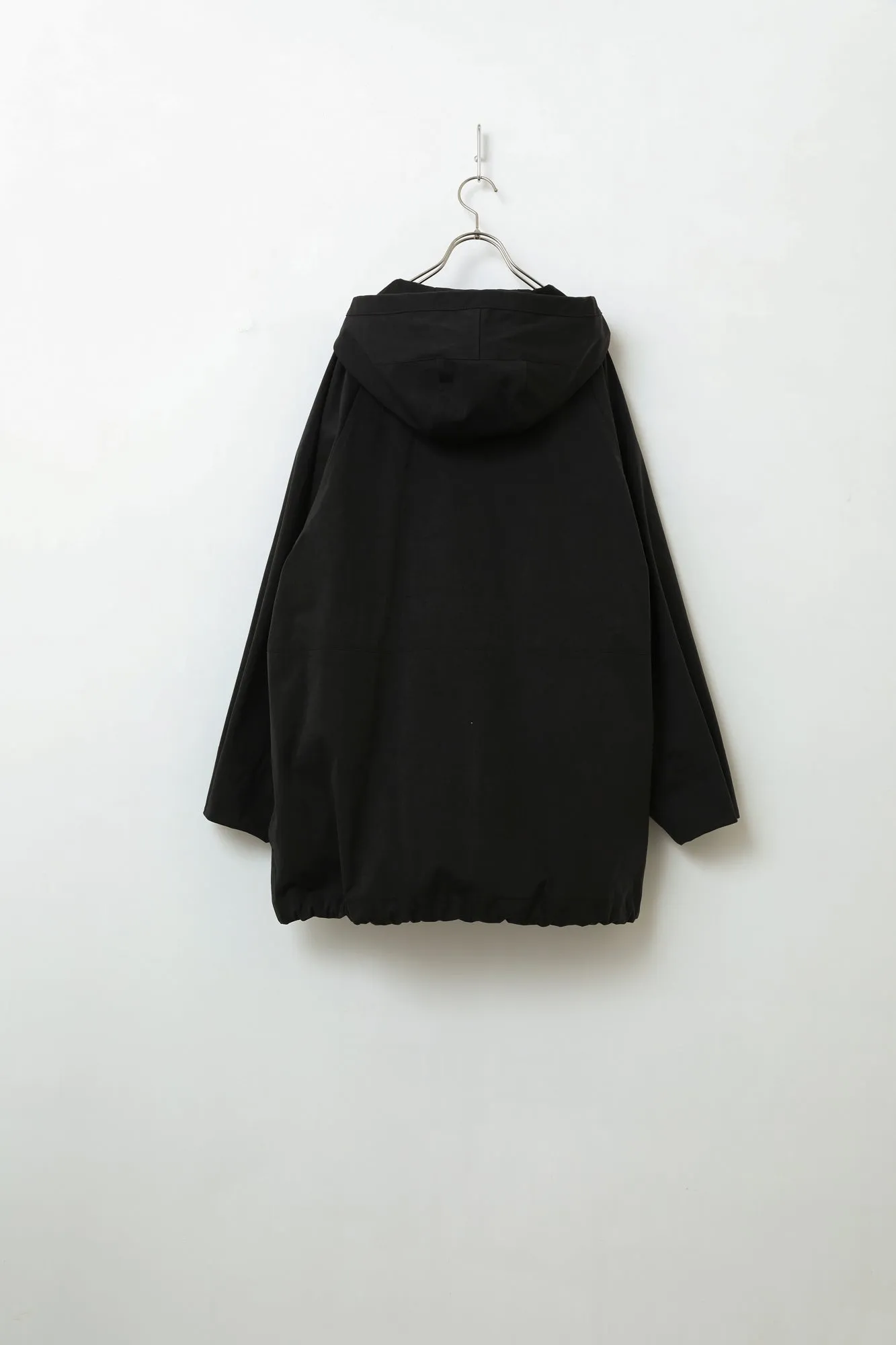 kontor / ADJUSTABLE ANORAK