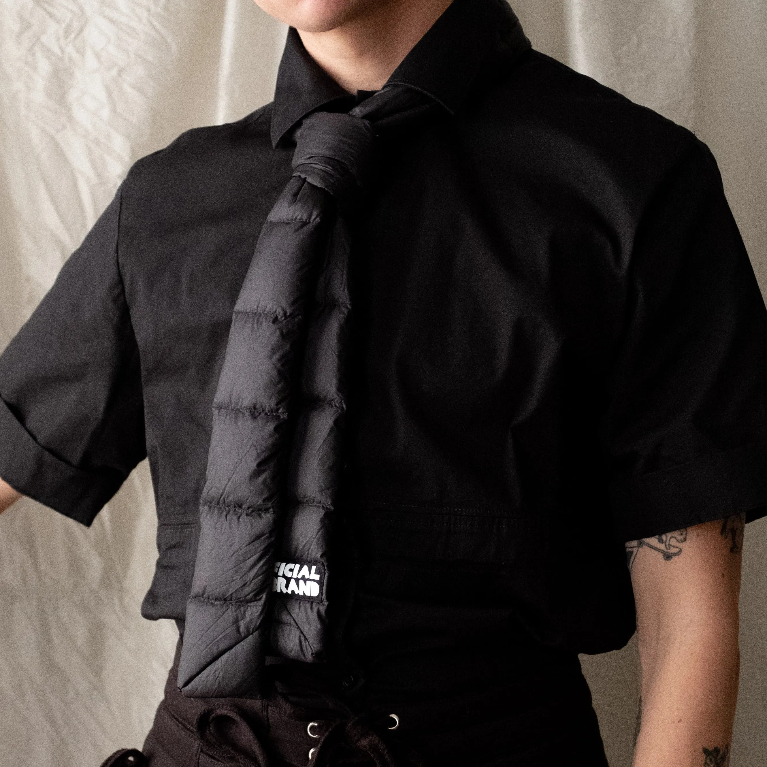 puffer tie