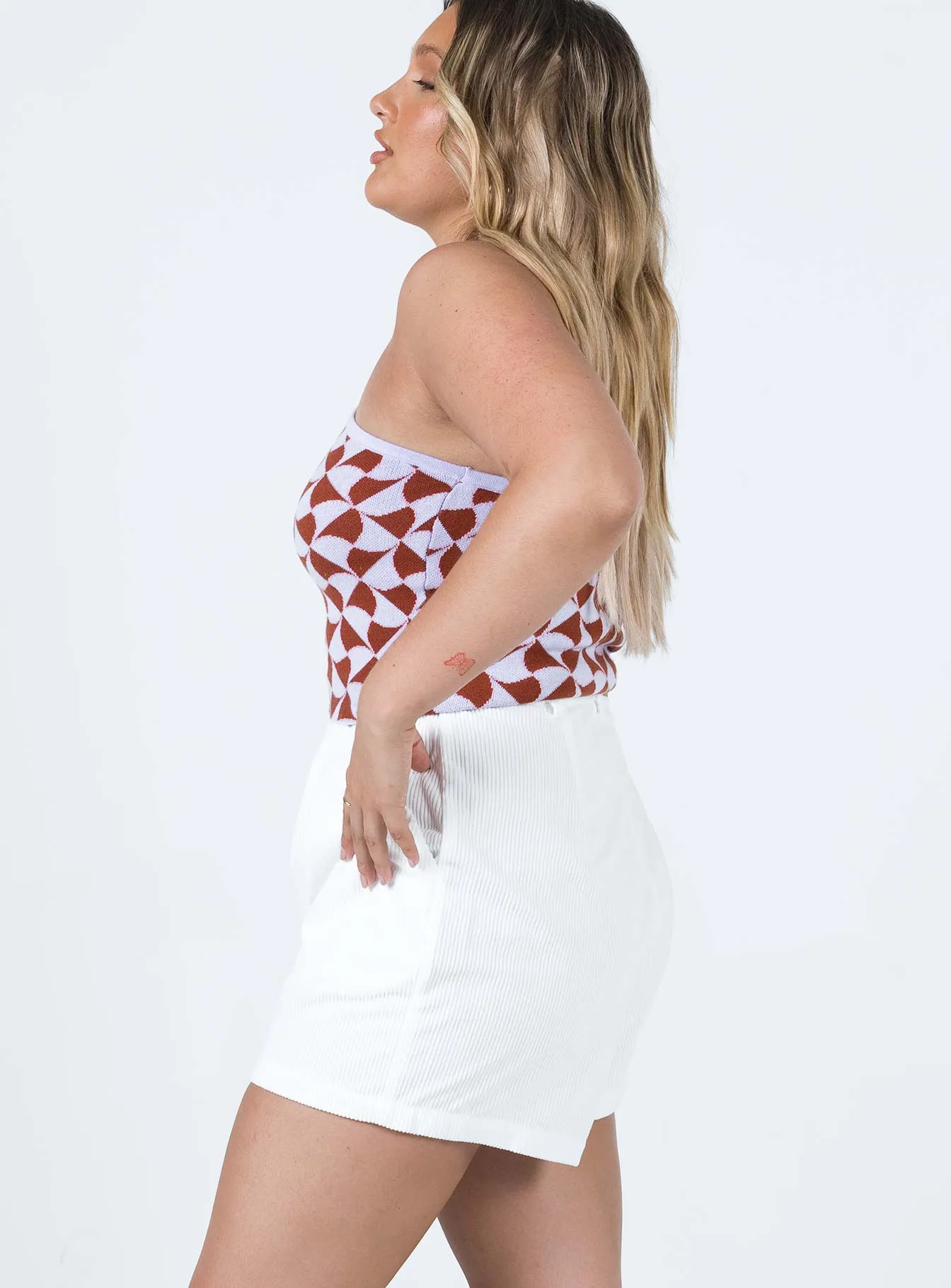 Rhanni Shorts White