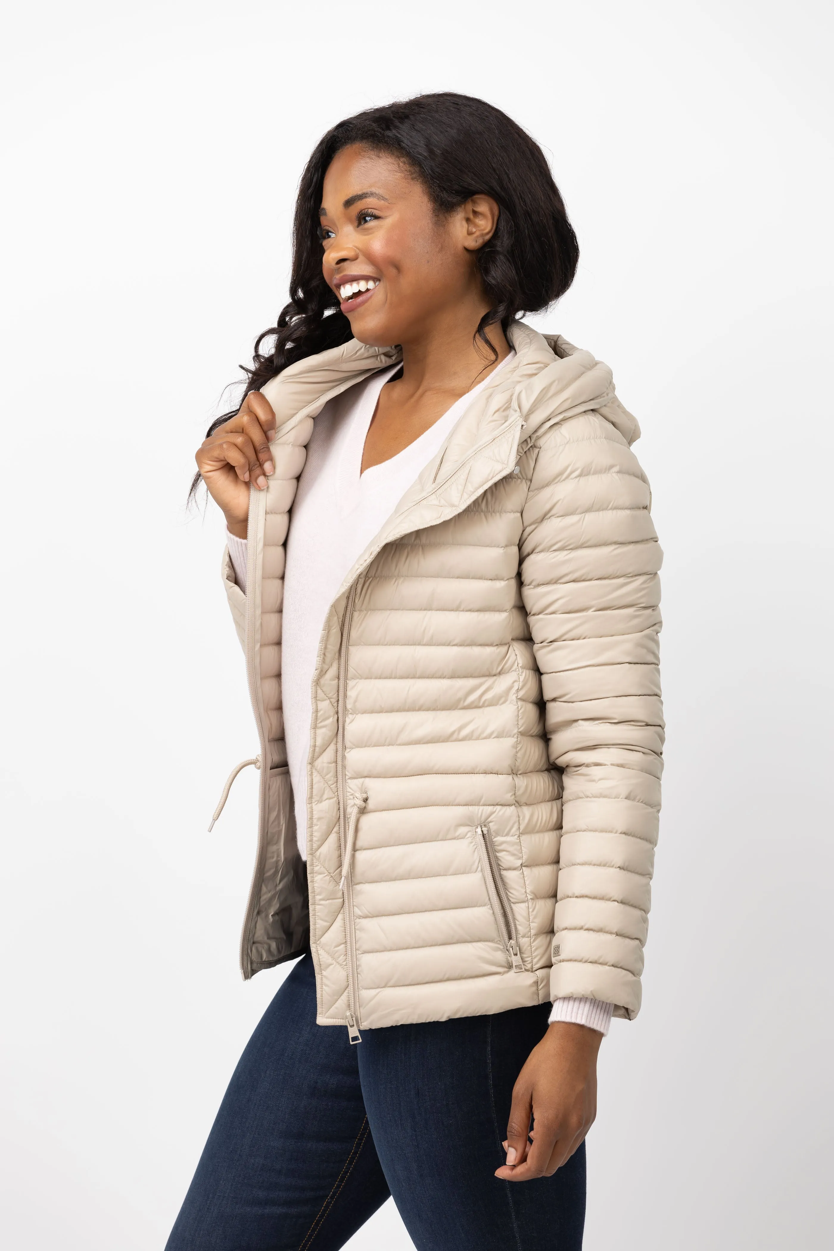 Soia & Kyo Ayleen Sustainable Slim-Fit Ultra-Lightweight Down Jacket With Hood in Hush