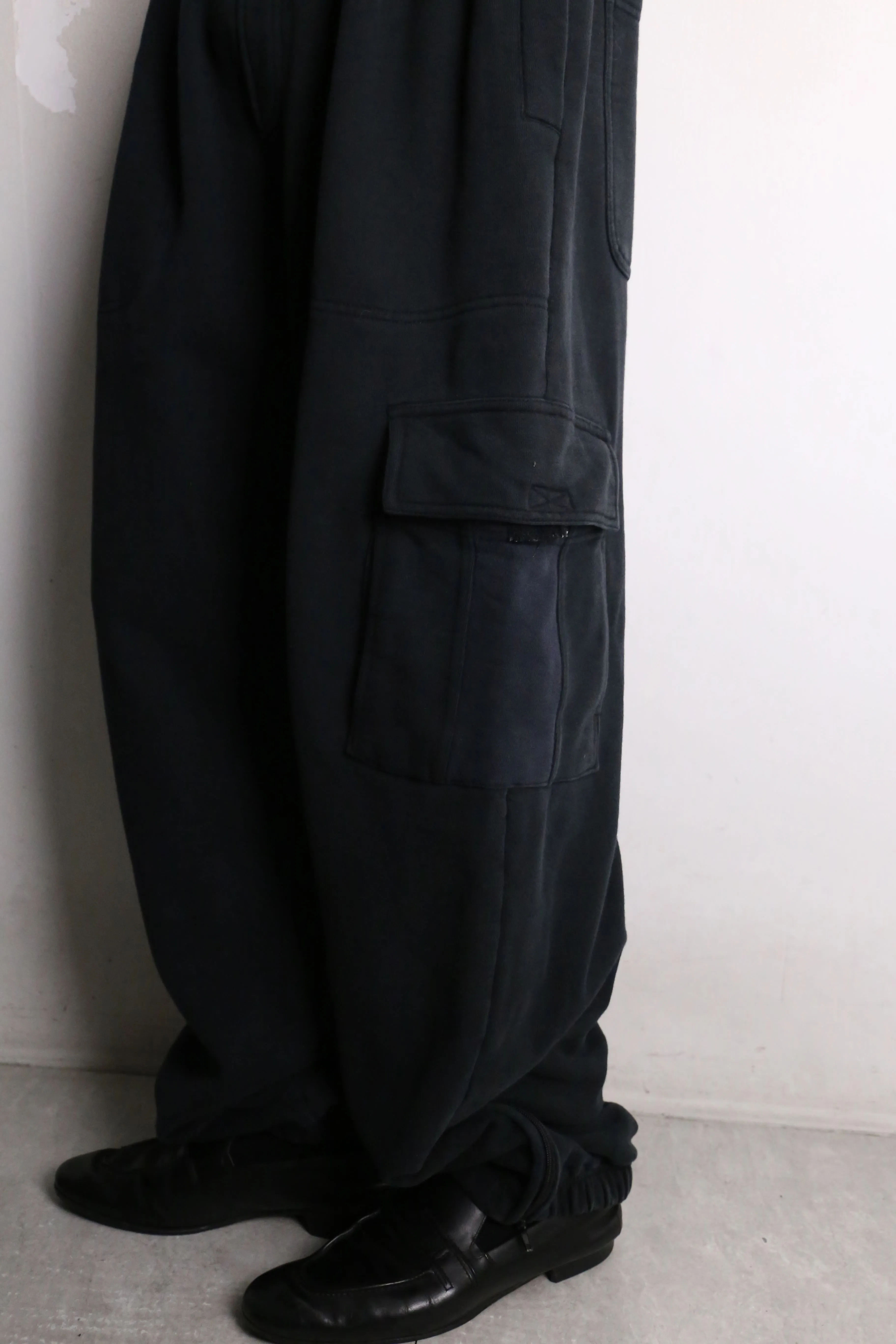“SOUTH POLE” sweat cargo pants