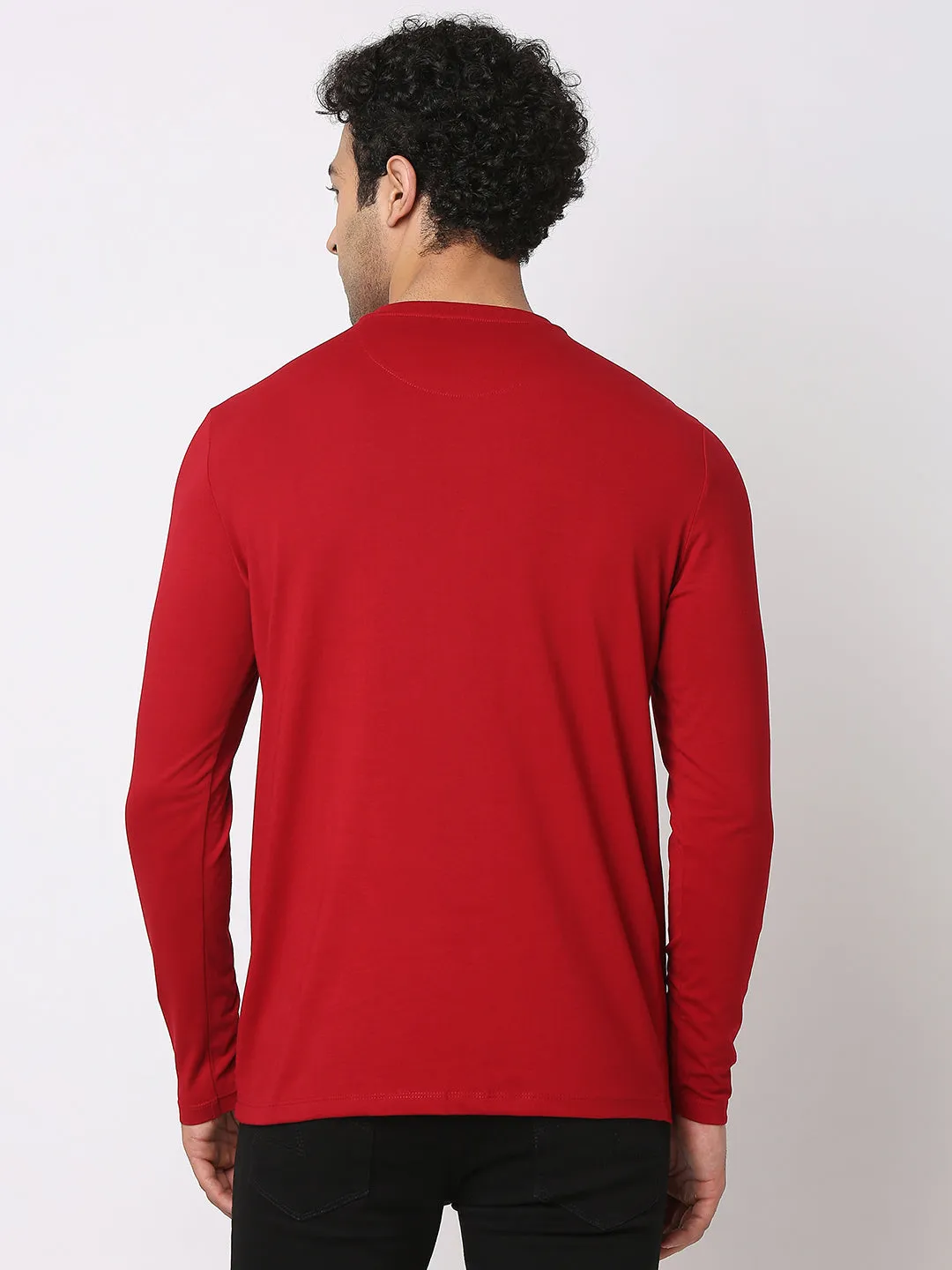 Spykar Men Deep Red Cotton Slim Fit Henley Neck Plain T-Shirt