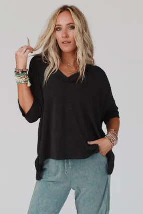 The Nest On The Go V Neck Ribbed Essential Tee - Charcoal