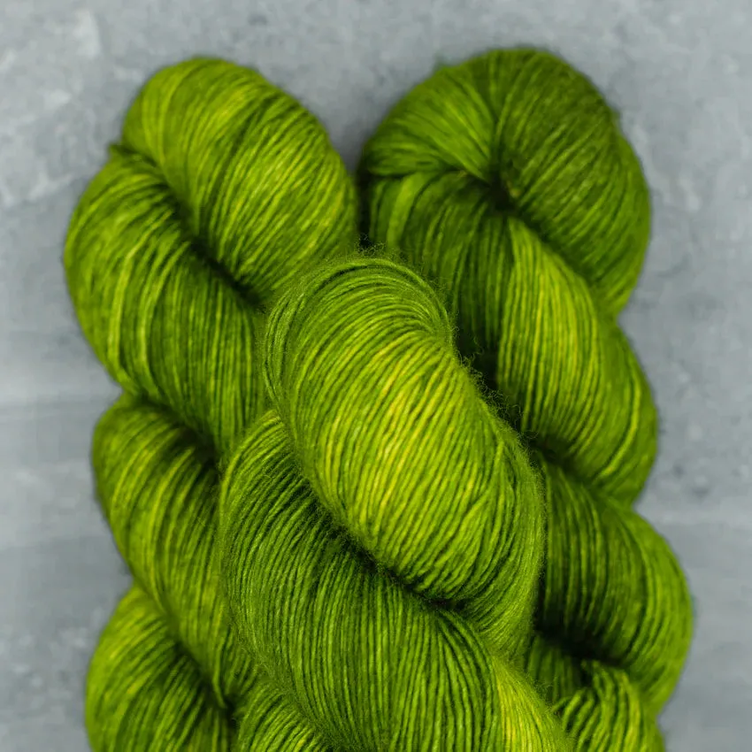 Twist Light | Cardigan