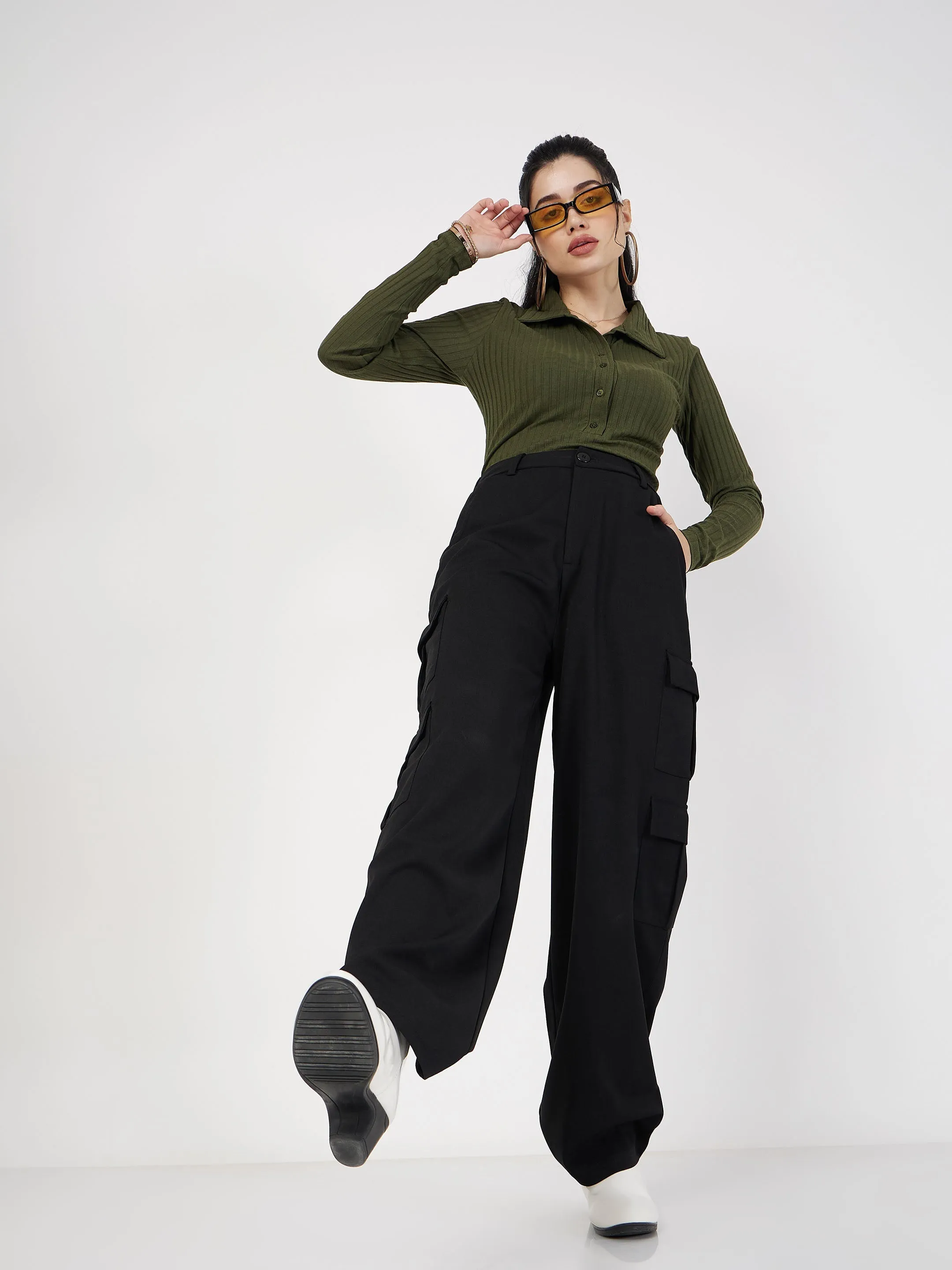 Women Black Multi Pocket Detail Cargo Pants