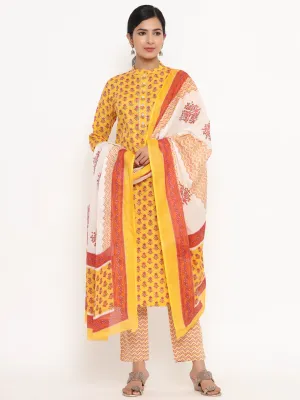 Women Yellow Cotton Kurta Set With Dupatta